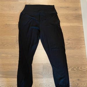 •Maternity Joggers•